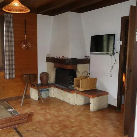 펜션 Sleeps 13 Bionnay
